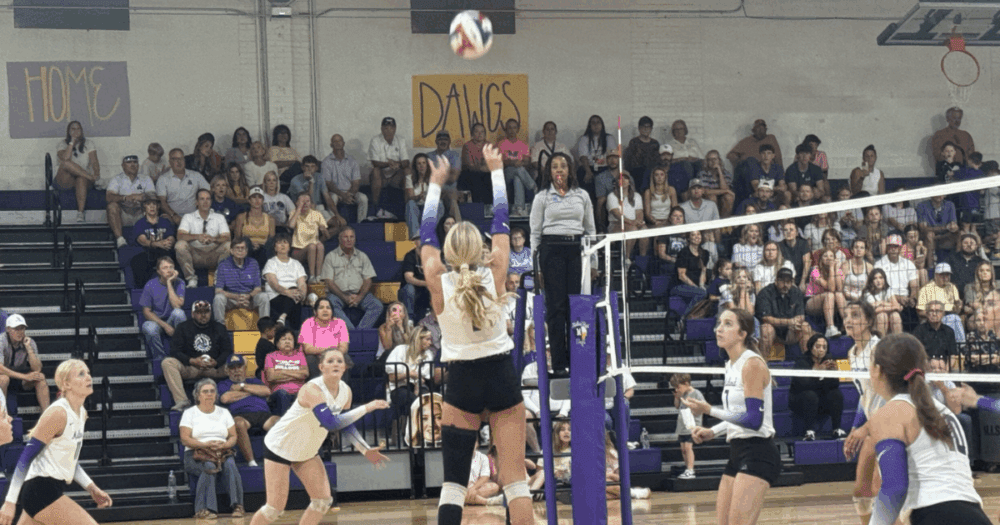 Bulldogs dominate Frenship for 30th win of the season