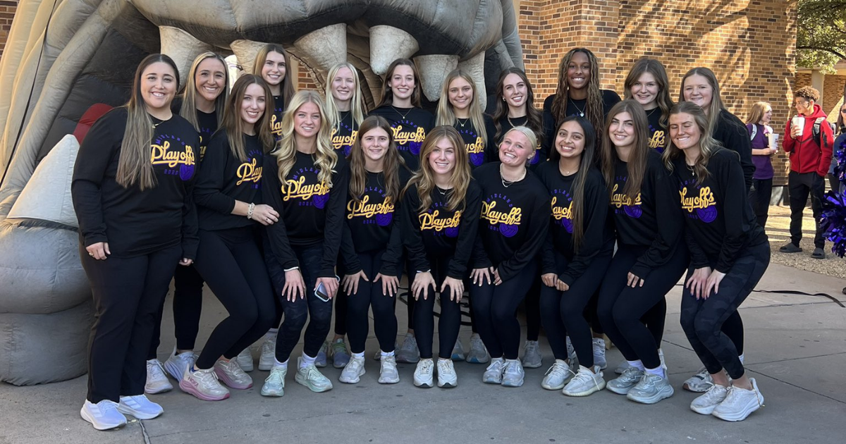 Lady Bulldogs end season with strong playoff game