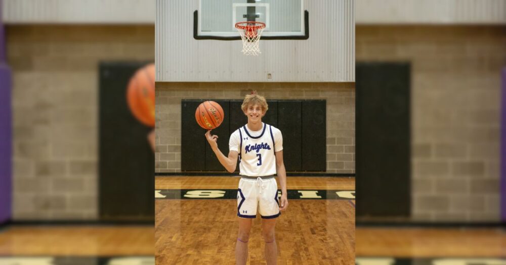 Midland Classical beats Midland Trinity 38-34 in cross-town district opener