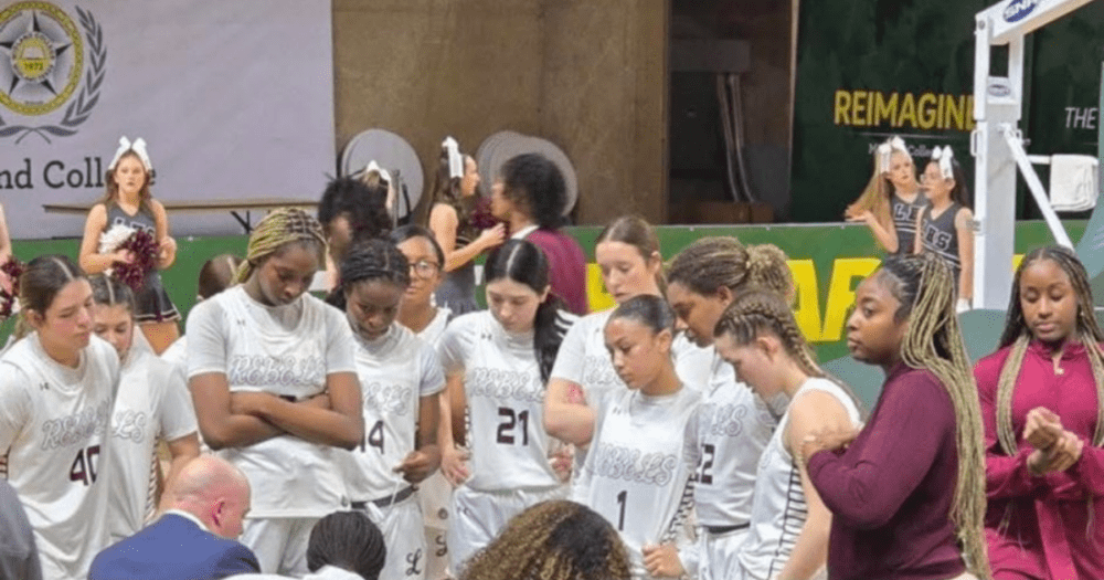 Lady Rebels lock up playoff spot, beat Permian