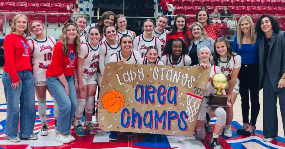 Lady Mustangs dominate Regents in playoff opener